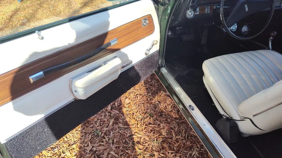 1972 Oldsmobile Cutlass Supreme - Image 9 of 16