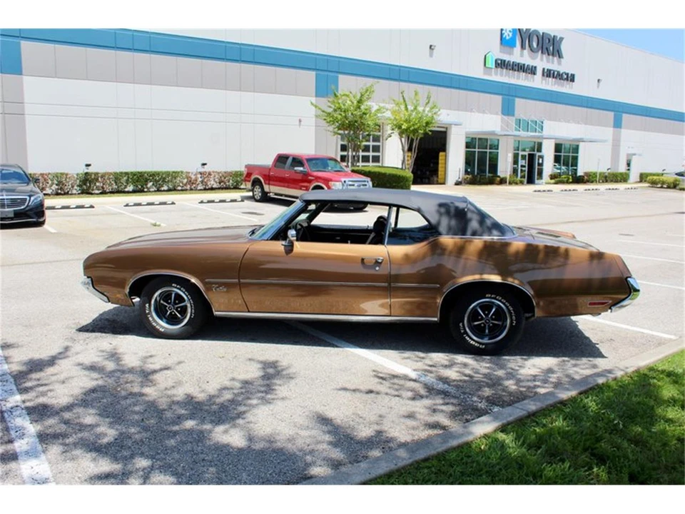 1972 Oldsmobile Cutlass Supreme - Image 28 of 31