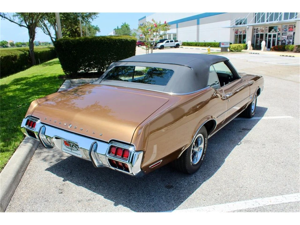 1972 Oldsmobile Cutlass Supreme - Image 17 of 31