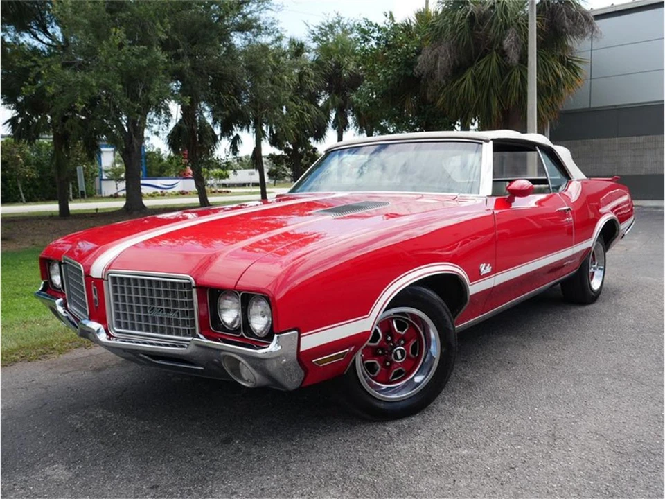 1972 Oldsmobile Cutlass Supreme - Image 27 of 31