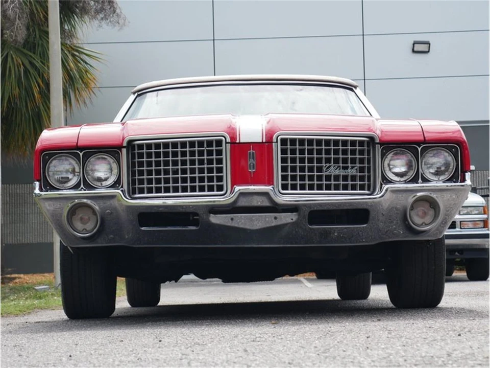 1972 Oldsmobile Cutlass Supreme - Image 28 of 31