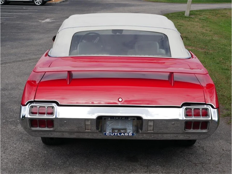 1972 Oldsmobile Cutlass Supreme - Image 24 of 31