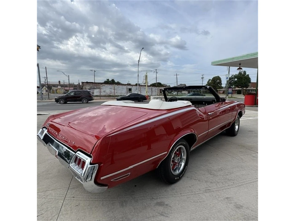 1972 Oldsmobile Cutlass Supreme - Image 9 of 31