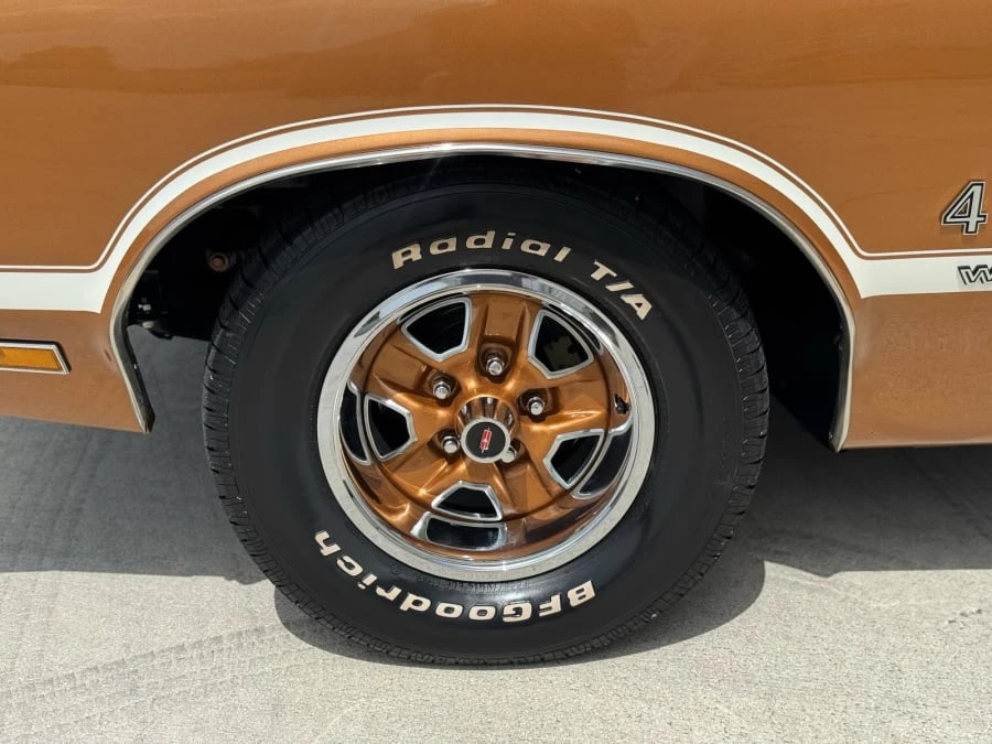 1972 Oldsmobile Cutlass Supreme - Image 28 of 31