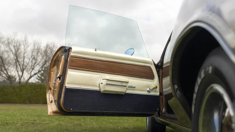 1972 Oldsmobile Cutlass Supreme - Image 28 of 31