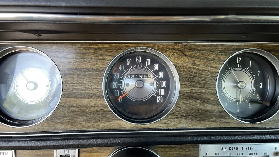 1972 Oldsmobile Cutlass Supreme - Image 23 of 31