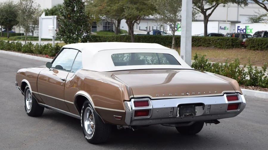 1972 Oldsmobile Cutlass Supreme - Image 2 of 12