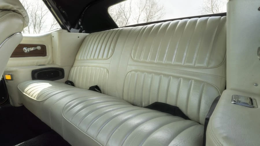 1972 Oldsmobile Cutlass Supreme - Image 25 of 31