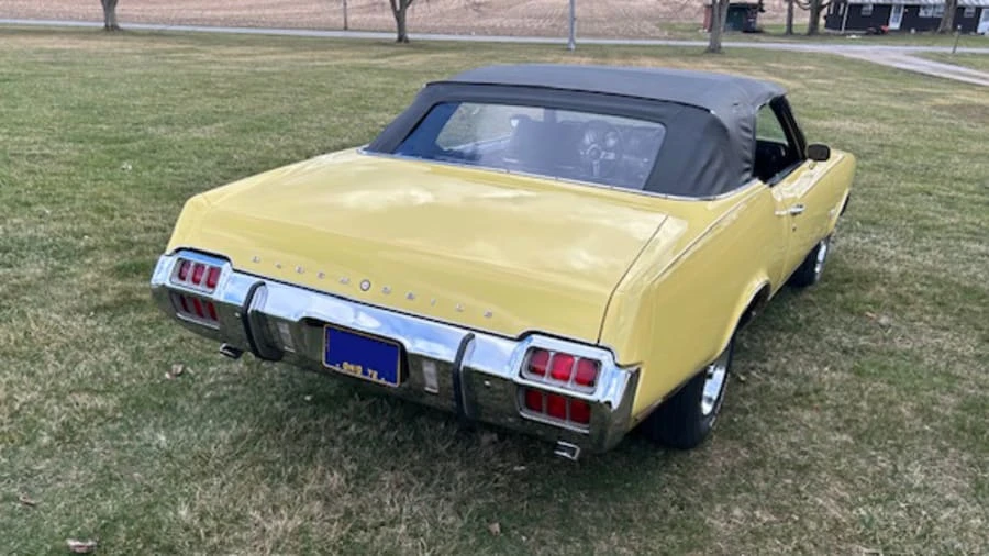 1972 Oldsmobile Cutlass Supreme - Image 2 of 8