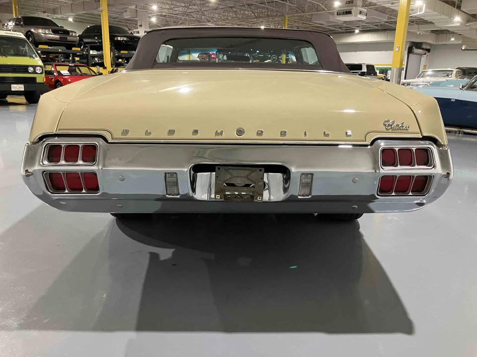 1972 Oldsmobile Cutlass Supreme - Image 4 of 31