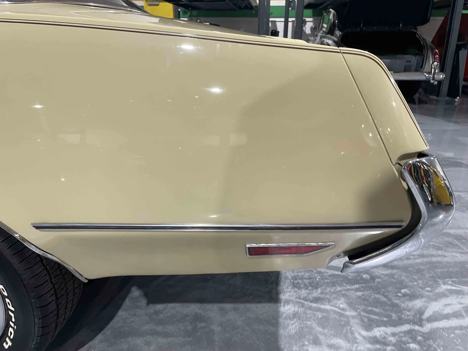 1972 Oldsmobile Cutlass Supreme - Image 24 of 31