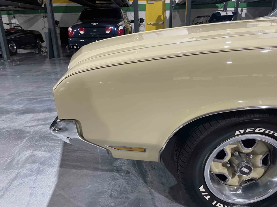 1972 Oldsmobile Cutlass Supreme - Image 11 of 31