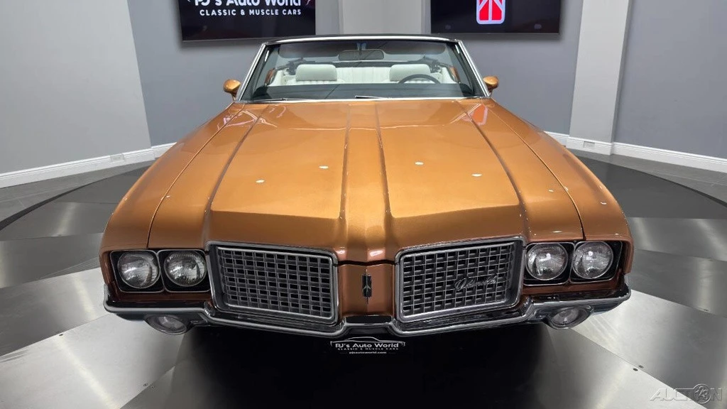 1972 Oldsmobile Cutlass Supreme - Image 9 of 24
