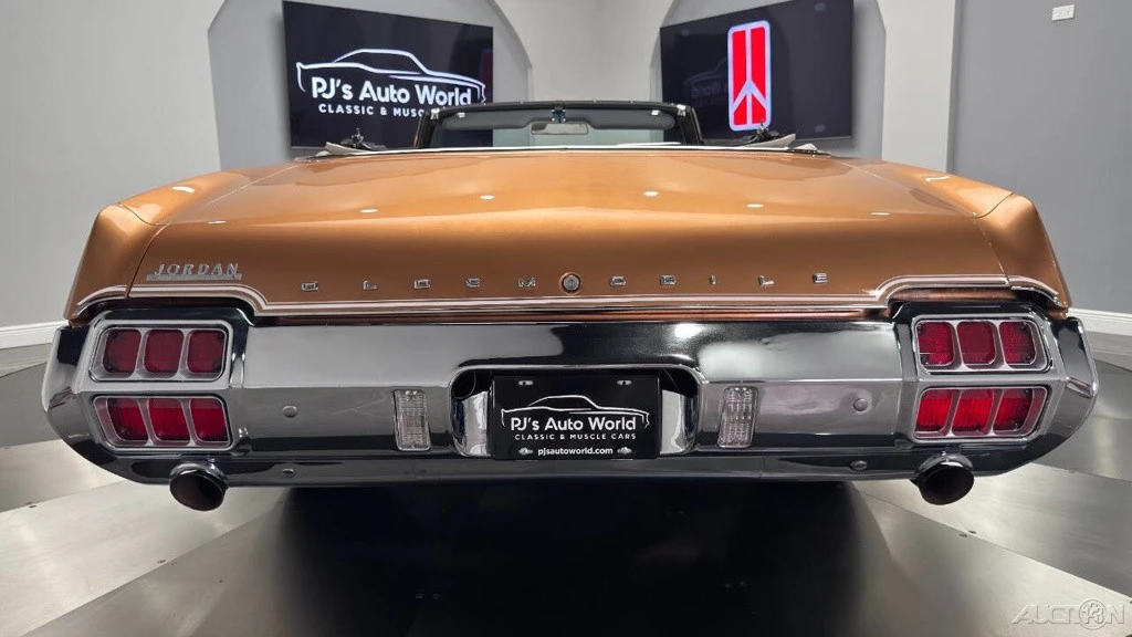 1972 Oldsmobile Cutlass Supreme - Image 22 of 24