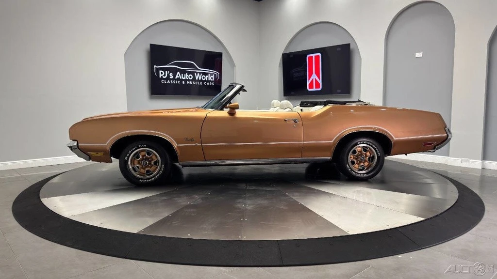 1972 Oldsmobile Cutlass Supreme - Image 2 of 24