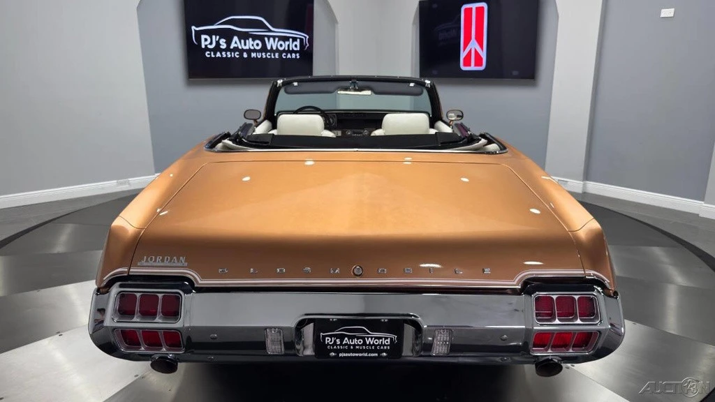 1972 Oldsmobile Cutlass Supreme - Image 21 of 24