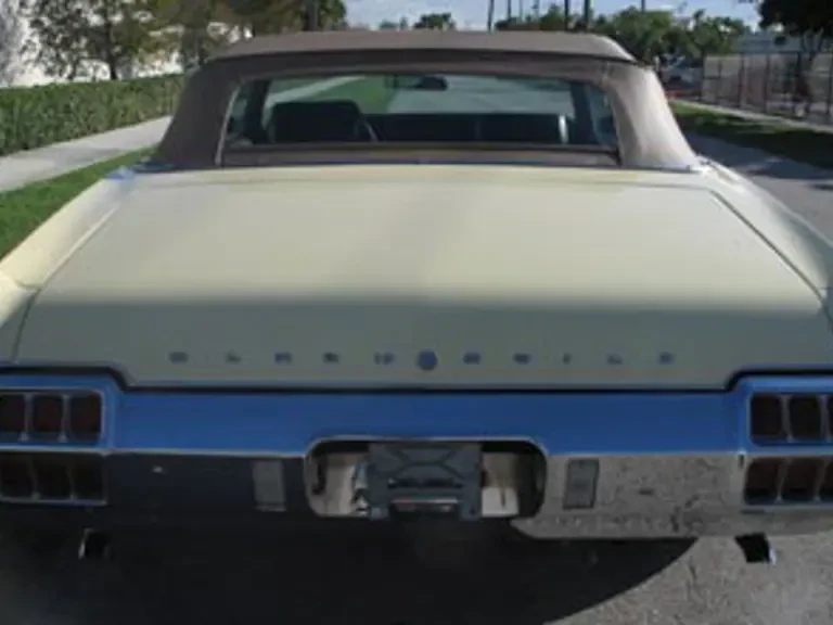 1972 Oldsmobile Cutlass Supreme - Image 11 of 13