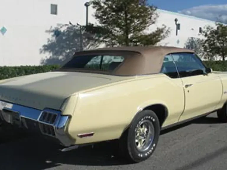 1972 Oldsmobile Cutlass Supreme - Image 9 of 13