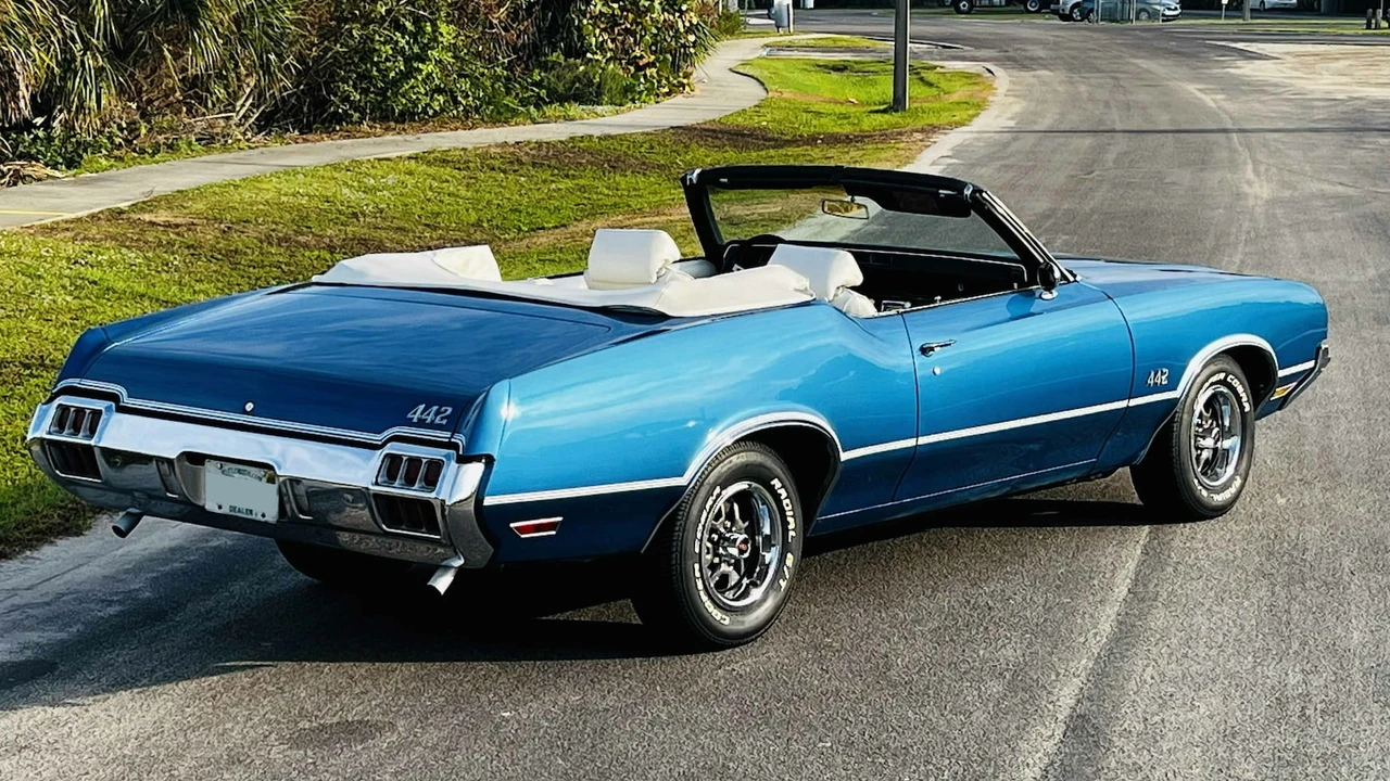 1972 Oldsmobile Cutlass Supreme - Image 3 of 11