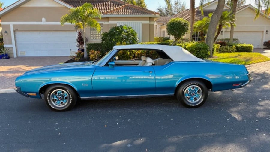 1972 Oldsmobile Cutlass Supreme - Image 2 of 31