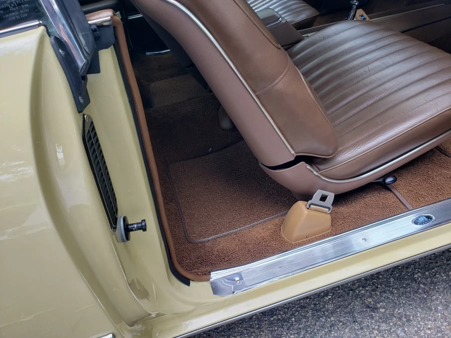 1972 Oldsmobile Cutlass Supreme - Image 27 of 31