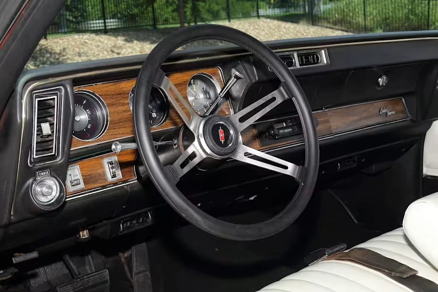 1972 Oldsmobile Cutlass Supreme - Image 20 of 31