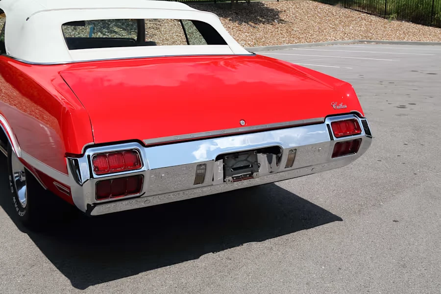 1972 Oldsmobile Cutlass Supreme - Image 10 of 31