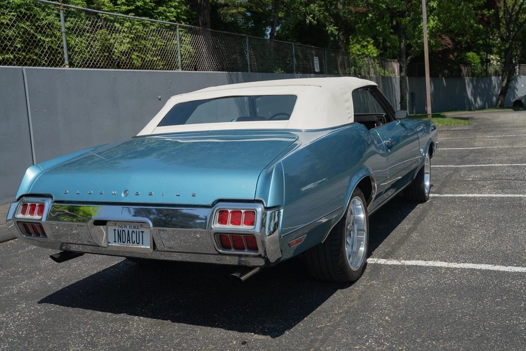1972 Oldsmobile Cutlass Supreme - Image 30 of 31