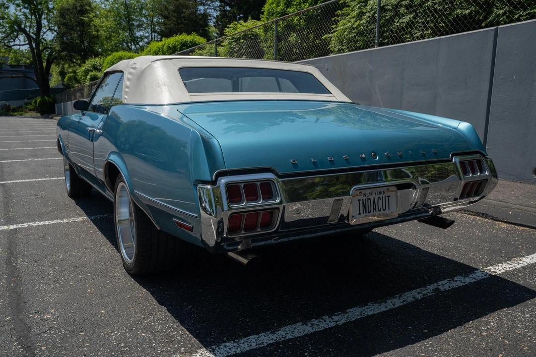 1972 Oldsmobile Cutlass Supreme - Image 27 of 31