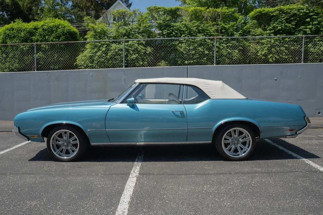 1972 Oldsmobile Cutlass Supreme - Image 3 of 31