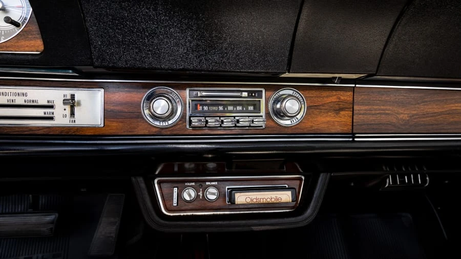 1972 Oldsmobile Cutlass Supreme - Image 20 of 31