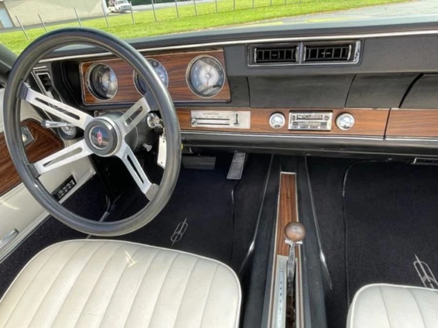 1972 Oldsmobile Cutlass Supreme - Image 16 of 26