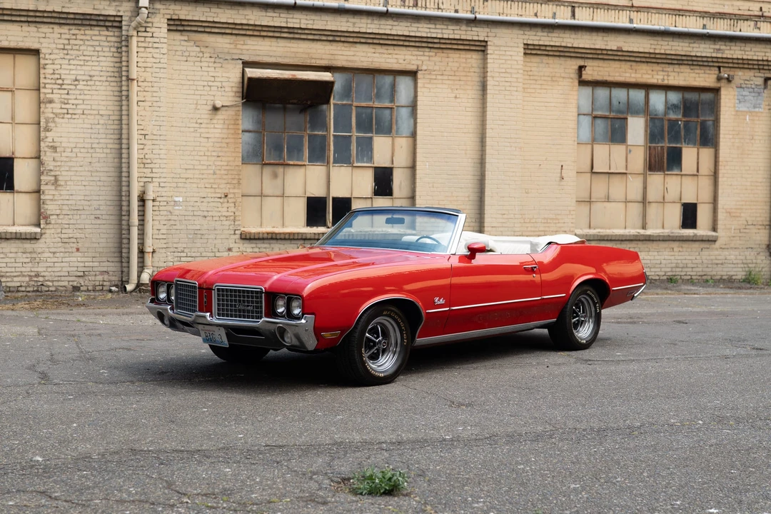 1972 Oldsmobile Cutlass Supreme - Image 2 of 31