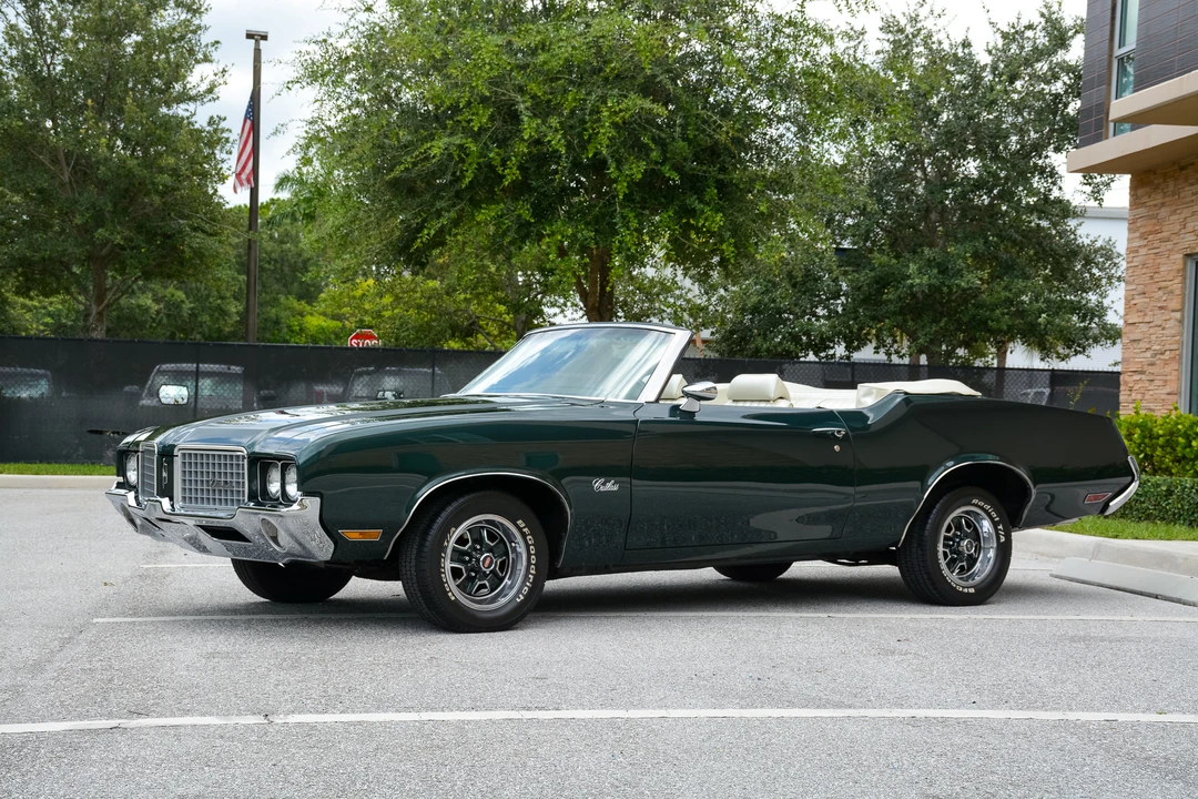 1972 Oldsmobile Cutlass Supreme - Image 2 of 31