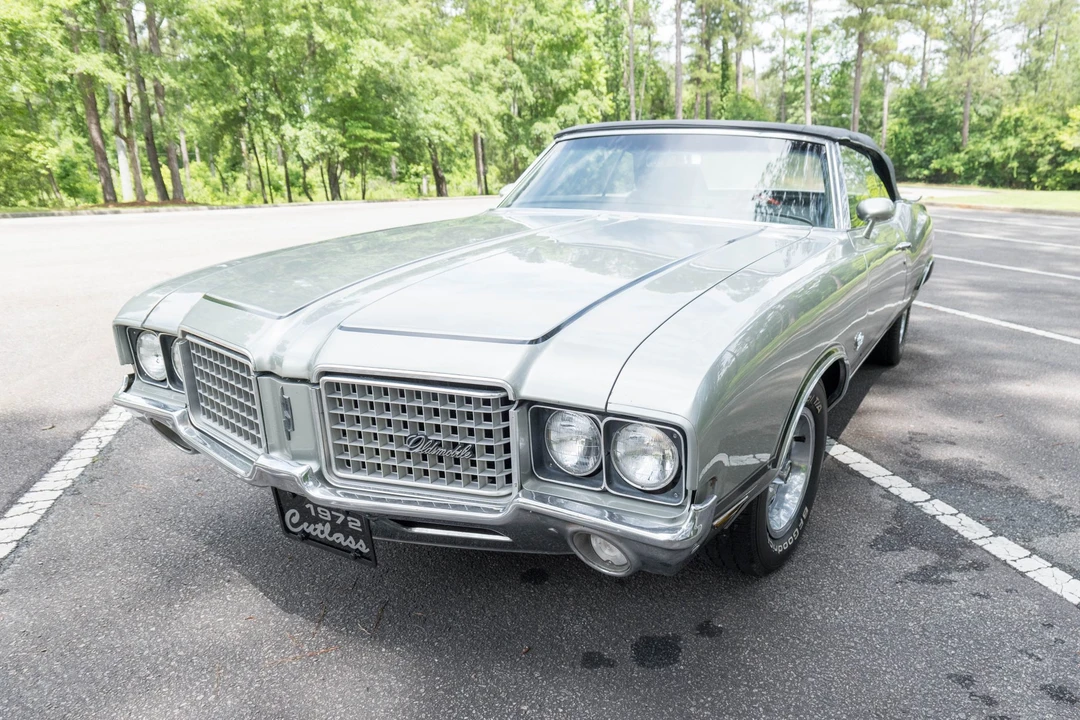 1972 Oldsmobile Cutlass Supreme - Image 10 of 31
