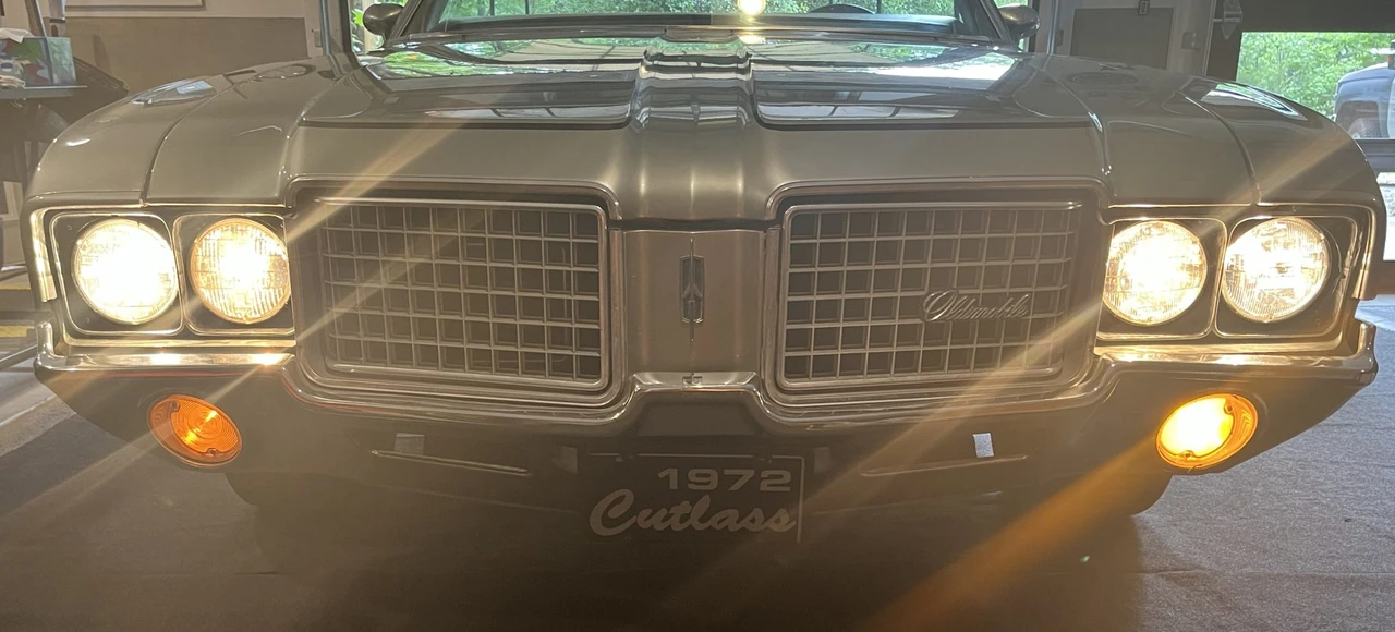 1972 Oldsmobile Cutlass Supreme - Image 29 of 31