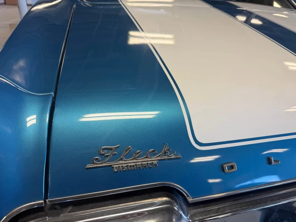 1972 Oldsmobile Cutlass Supreme - Image 9 of 10