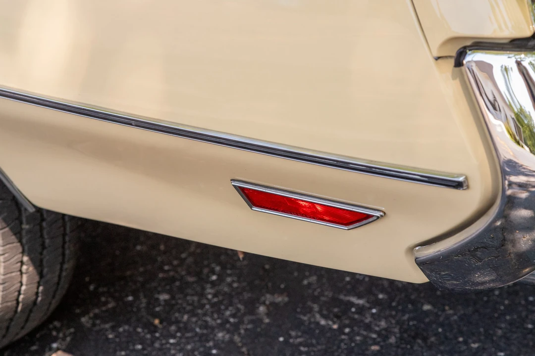 1972 Oldsmobile Cutlass Supreme - Image 25 of 31