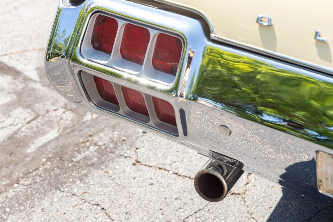 1972 Oldsmobile Cutlass Supreme - Image 19 of 31