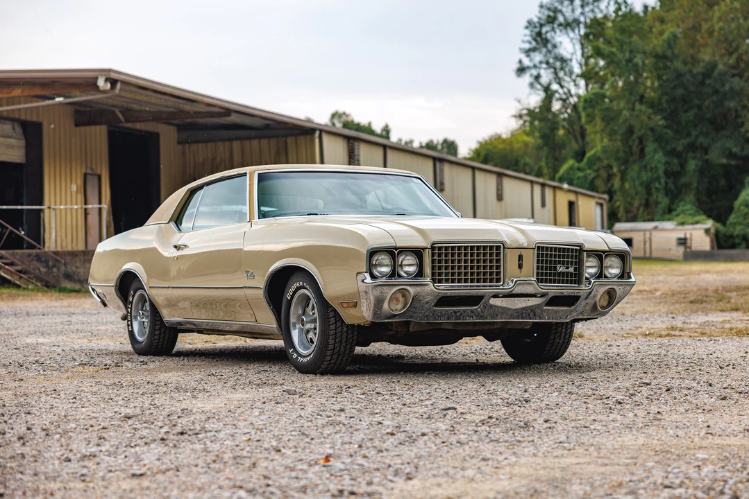 1972 Oldsmobile Cutlass 3rd Gen - Image 9 of 31