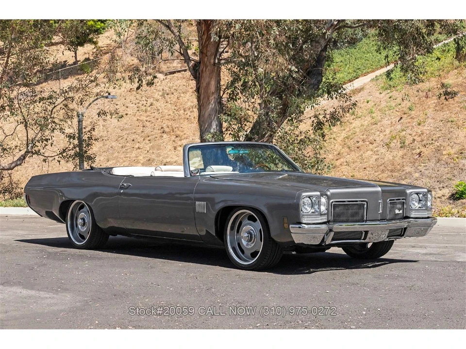 1972 Oldsmobile 88 - Image 2 of 31