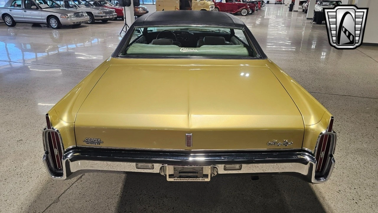 1972 Oldsmobile 98 - Image 17 of 21