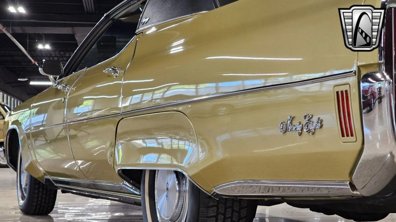 1972 Oldsmobile 98 - Image 9 of 12