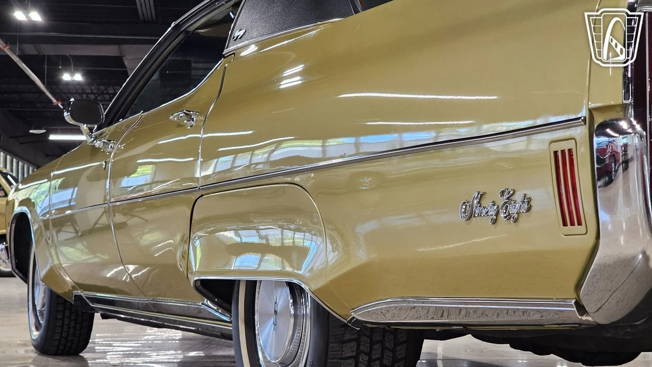 1972 Oldsmobile 98 - Image 16 of 21