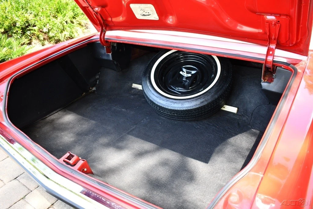 1972 Oldsmobile 98 - Image 13 of 24