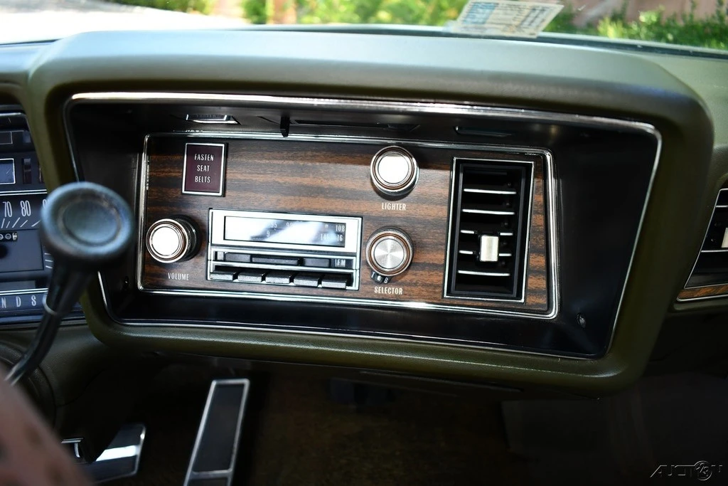 1972 Oldsmobile 98 - Image 11 of 24