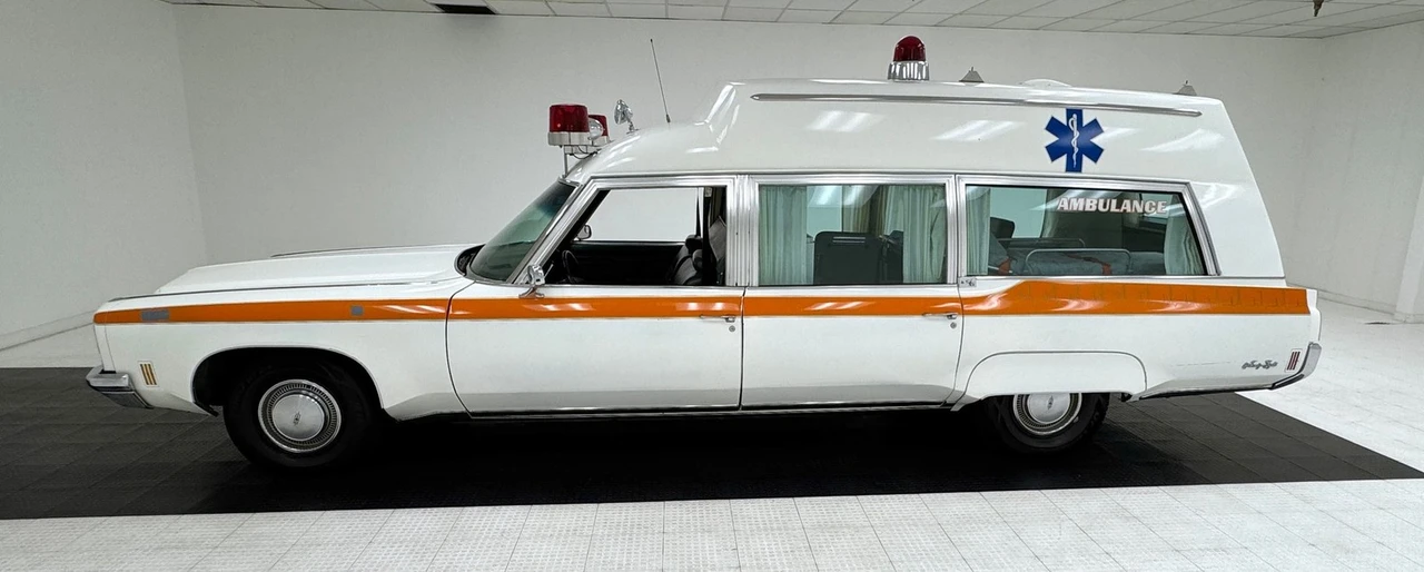 1972 Oldsmobile 98 - Image 2 of 12