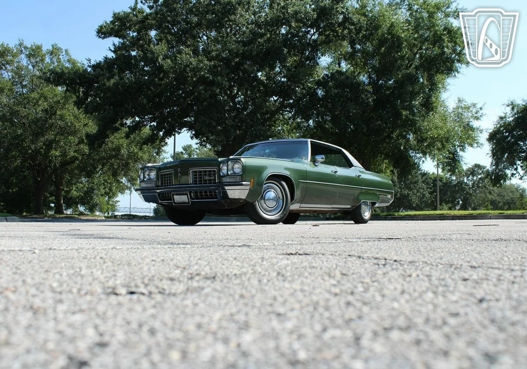 1972 Oldsmobile 98 - Image 4 of 12