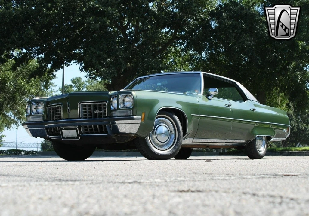 1972 Oldsmobile 98 - Image 3 of 12