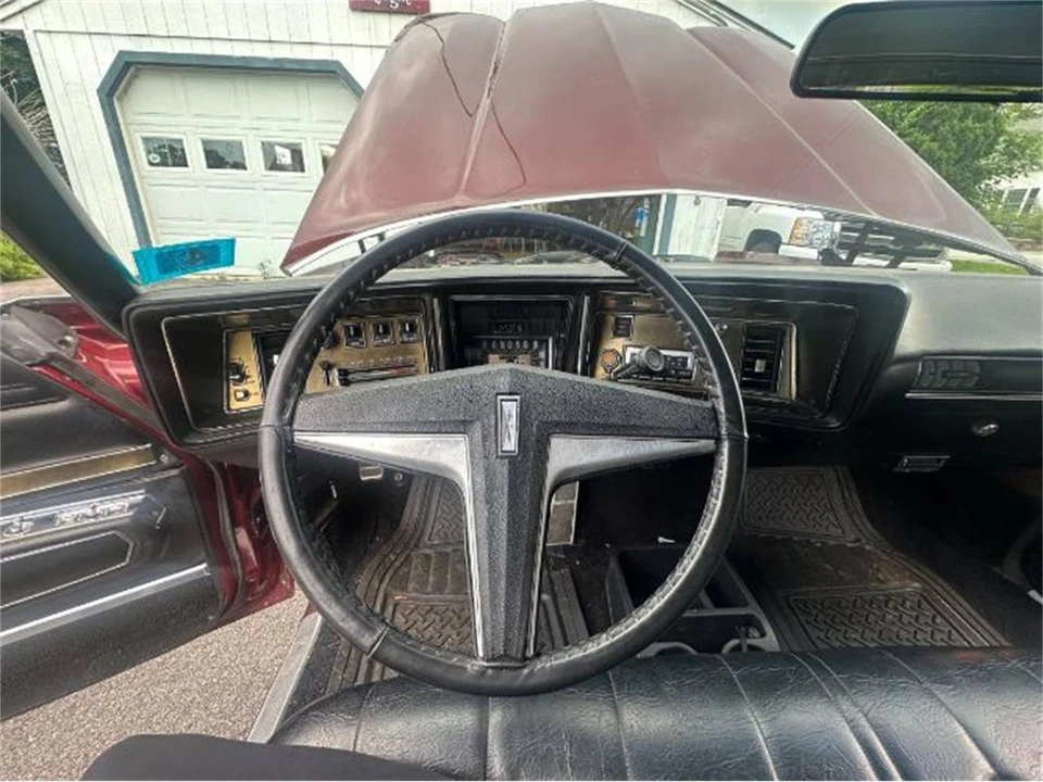 1972 Oldsmobile Toronado - Image 9 of 12